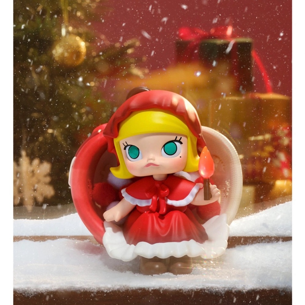 Candlelight Fairy Tale Figure with Red and White - Picture 2 of 2